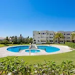 Apartman 2b By Beach&alvor Centre With Pools & Ac Alvor