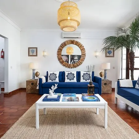 2b By Beach&alvor Centre With Pools & Ac Appartamento