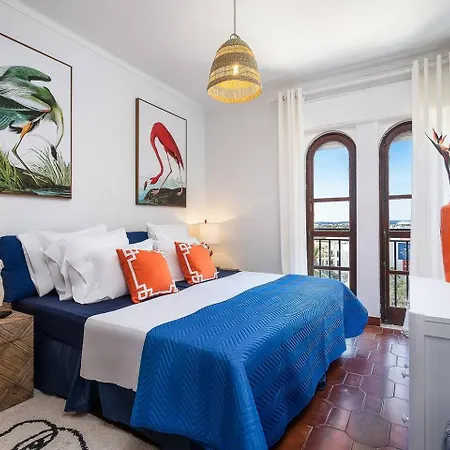 2b By Beach&alvor Centre With Pools & Ac