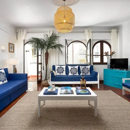 Апартаменты 2b By Beach&alvor Centre With Pools & Ac